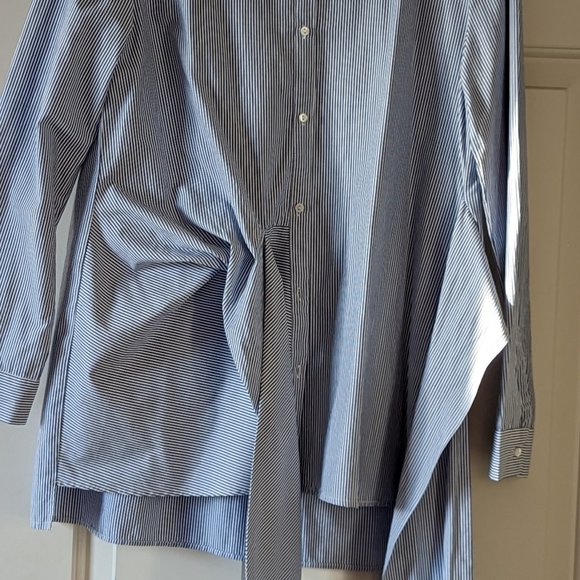 Zara Trafaluc Embroidered Blouse  Size Small - Picture 8 of 9